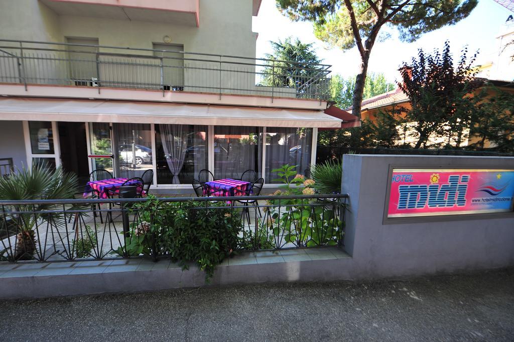 Hotel Midi Riccione Exterior foto